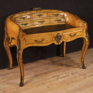 Elegante scrivania in stile Napoleone III