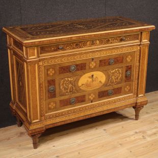 Great inlaid chest of drawers in Louis XVI style