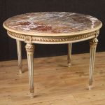 Grande tavolo rotondo in stile Luigi XVI