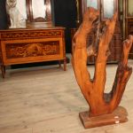 Scultura indonesiana in legno di radice acquatica
