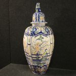 Italienische Vase aus bemalt Keramik 