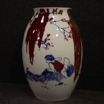 Chinesische bemalte und glasierte Keramikvase